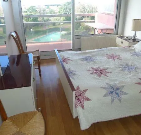 De Standing, Magnifique Vue Ocean Et Montagne, Avec Piscine Et Parc